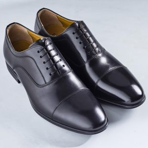 ONS420 Puppies Dustin Brogue Shoes
